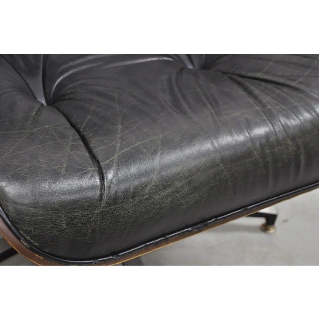 Wood Vintage Selig Plycaft Black Leather Eames Style Walnut Swivel Tilt Lounge Chair For Sale - Image 7 of 13