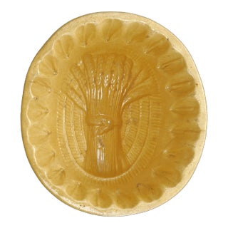 1900s Victorian Yellow Ceramic Wheat Sheaf Food Mold For Sale
