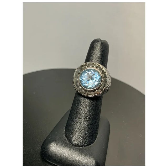 Sterling Blue Topaz Ring, Size 6.5 For Sale - Image 10 of 11