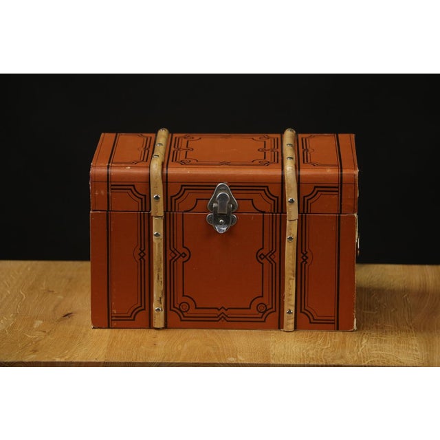 Curved Puppet Trunk, 1920s For Sale - Image 9 of 9