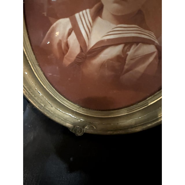 Wooden Frame and Gilded Stucco, 1920s, in Very Good conditions. Designed before 1890