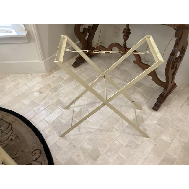Mid 20th Century Metal Laundry Ironing Basket on Collapsible Frame Newer Homemade Yellow Liner For Sale In South Bend - Image 6 of 10