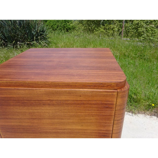 Vintage Art Deco Filing Cabinet, 1940s For Sale - Image 12 of 18