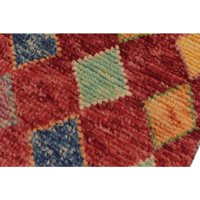 Red Shabby Chic Tribal Balochi Zachery Hand Knotted Wool Rug - 3'3'' X 5'0'' For Sale - Image 8 of 10