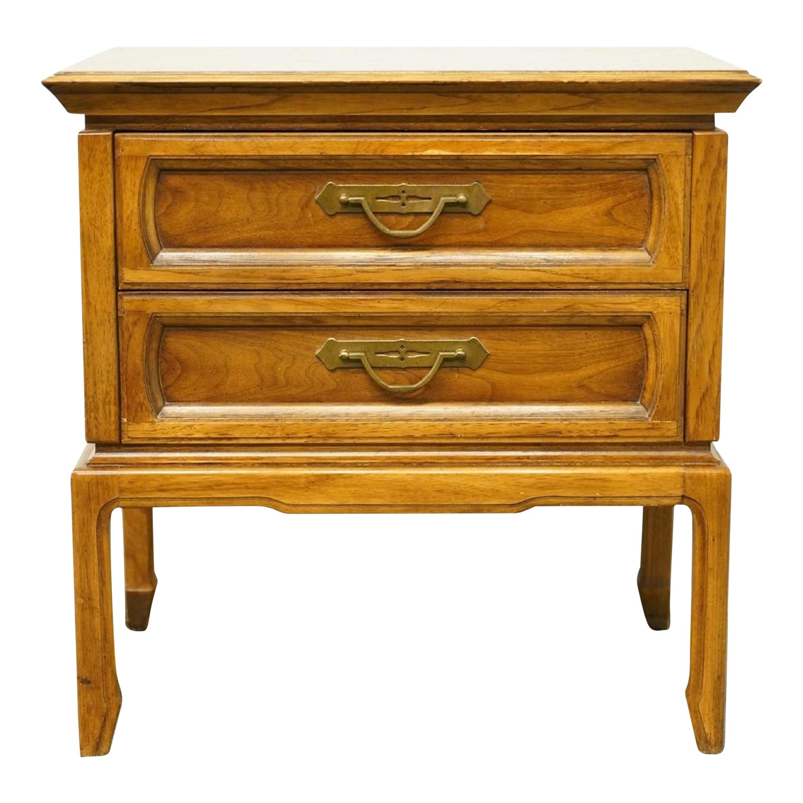 Thomasville Furniture Shalimar Collection Italian Mediterranean 24" Two