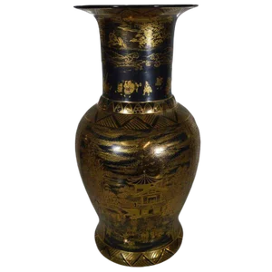 Vintage Black and Golden Hand-Painted Porcelain Vase From China, 20th Century