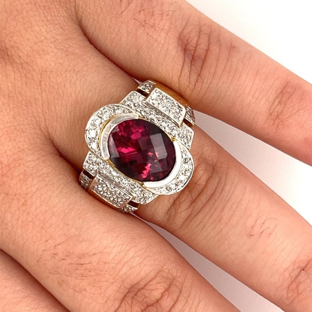 Vintage Retro Regal Style 5 Carat Red Tourmaline & Diamond Ring in 18K Gold, Size 8 For Sale - Image 4 of 8