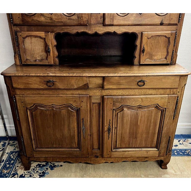 Louis XV Cupboard in Walnut For Sale - Image 5 of 6