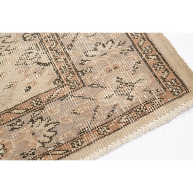 Vintage Hanknotted Floor Turkish Rug For Sale - Image 9 of 9