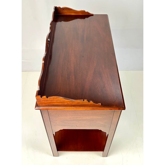 Vintage Hickory Chair Colonial Chippendale Style Mahogany Server For Sale - Image 13 of 18
