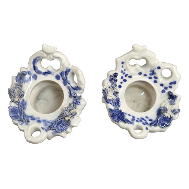 White Japanese Jeweled Porcelain Chrysanthemum Inkwells, 1880, Set of 2 For Sale - Image 8 of 15