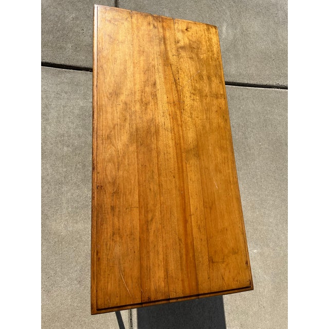Antique 19th Century Solid Maple Folding Side Table With Beveled Edges and Turned Legs For Sale - Image 4 of 12