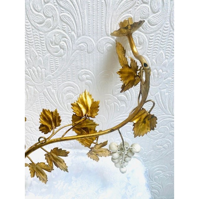 1960s Mid-Century Italian Gold Gilt Grapes and Leaves Wall Sconce For Sale - Image 6 of 9