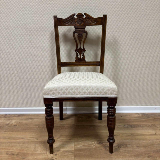 ✓ high quality wood ✓ stylish and elegant ✓ english design dimensions: w: 41cm h: 88cm d: 44cm seat: w: 41cm h: 47cm d:...
