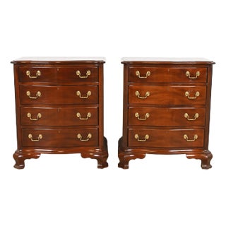 Councill Furniture Georgian Carved Solid Mahogany Serpentine Front Bedside Chests, Pair For Sale
