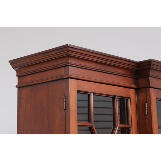 Henkel Harris Cherry 2 Piece London Breakfront For Sale - Image 9 of 18