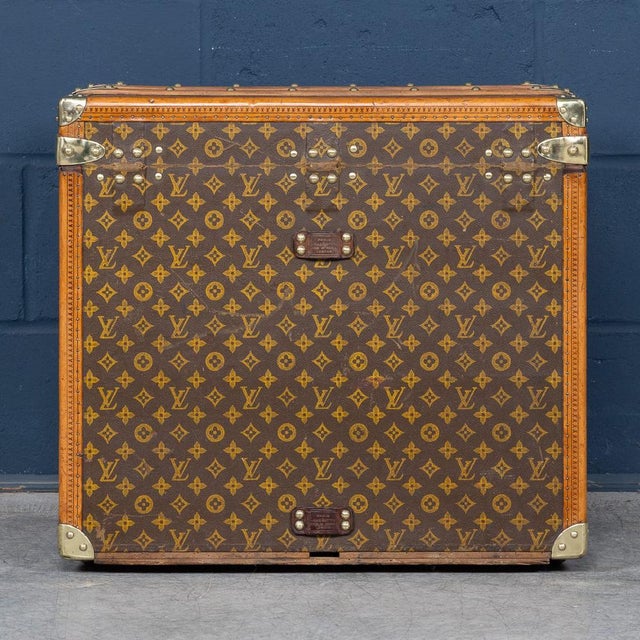1910s Antique Hat Trunk in Monogram Canvas from Louis Vuitton, France, 1910 For Sale - Image 5 of 18