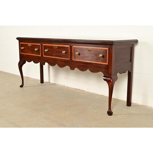 Henkel Harris Henkel Harris Queen Anne Solid Mahogany Sideboard Credenza For Sale - Image 4 of 15