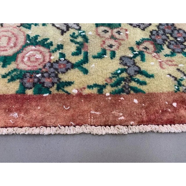 Turkish Isparta Rug, 1960s For Sale - Image 6 of 9