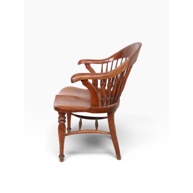 Early 20th Century Stylish Turn of the Century Oak Office Chair For Sale - Image 5 of 10