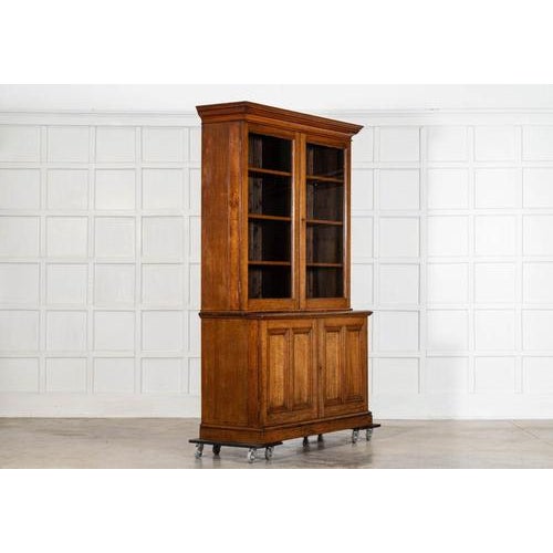 Large Antique English Oak Glazed Bookcase Cabinet, 1880 For Sale - Image 4 of 18