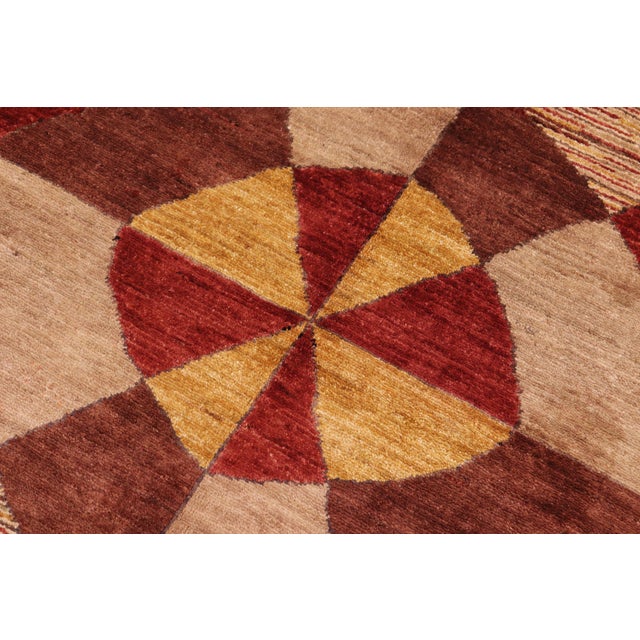 1990s Modern Gabbeh Red/Beige Wool Rug - 6'8'' X 9'10'' For Sale - Image 5 of 10