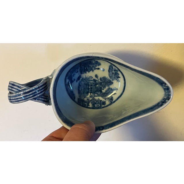 Antique Early 19th Century Chinese Export Canton Porcelain Sauce or Gravy Boat Decorated With Blue & White Landscape Scene For Sale - Image 4 of 13