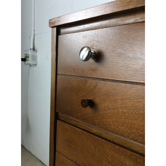 Mid Century Modern Four Drawer Highboy Dresser With Chrome Hardware For Sale - Image 14 of 14