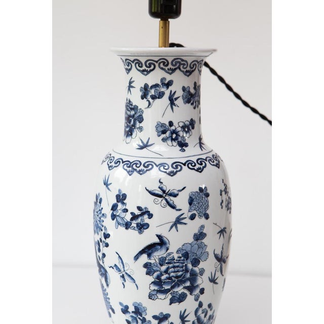 Metal Vintage Chinese Hand Painted Table Lamp, 1940s For Sale - Image 7 of 9