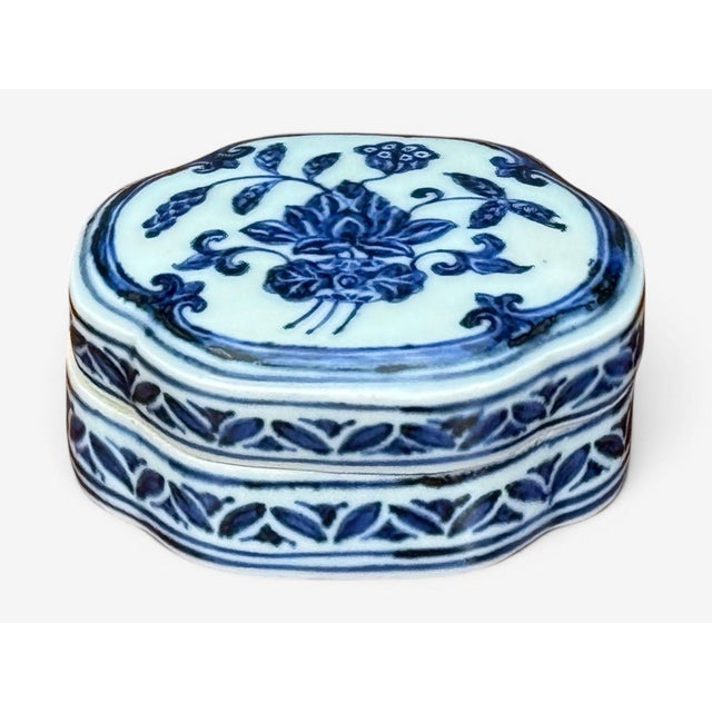 Ceramic Emperor Xuande Marked Diminutive Lidded Box, Blue and White Porcelain For Sale - Image 7 of 17