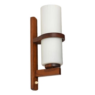 Mid-Century Walnut and Opaline Glass Wall Sconce, Italy, 1960s For Sale