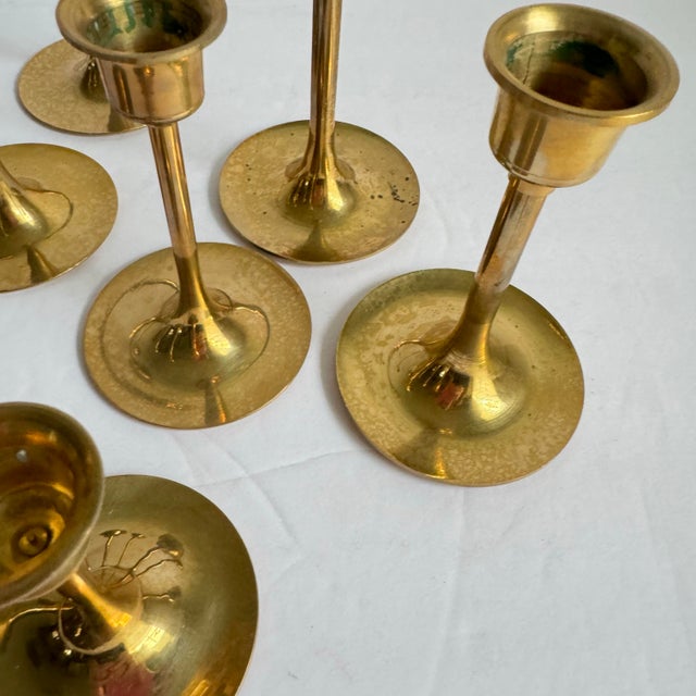 Mid 20th Century MCM Brass Graduated Tulip Style Candlestick Holders Vintage Taper Candle Holders Set of 9 For Sale - Image 5 of 9