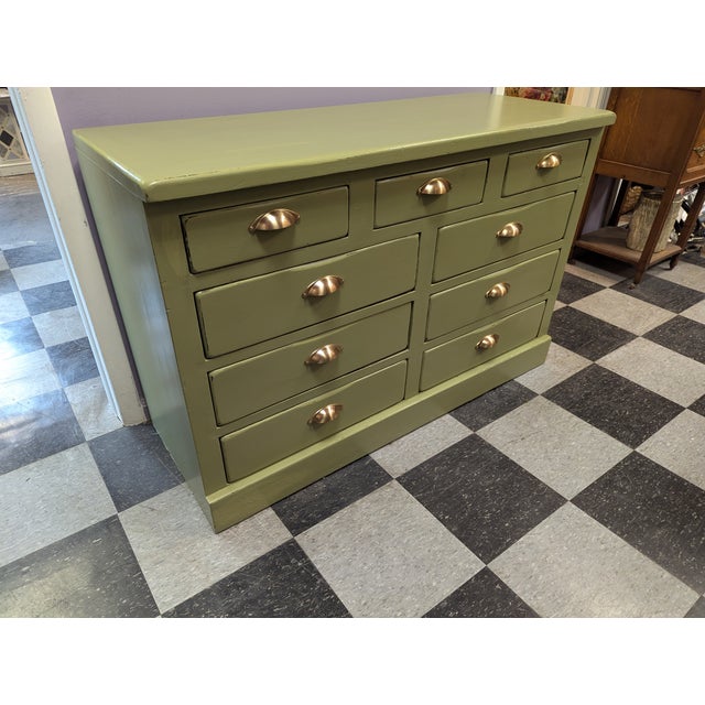 1950s 9 Drawer Dresser For Sale - Image 9 of 9