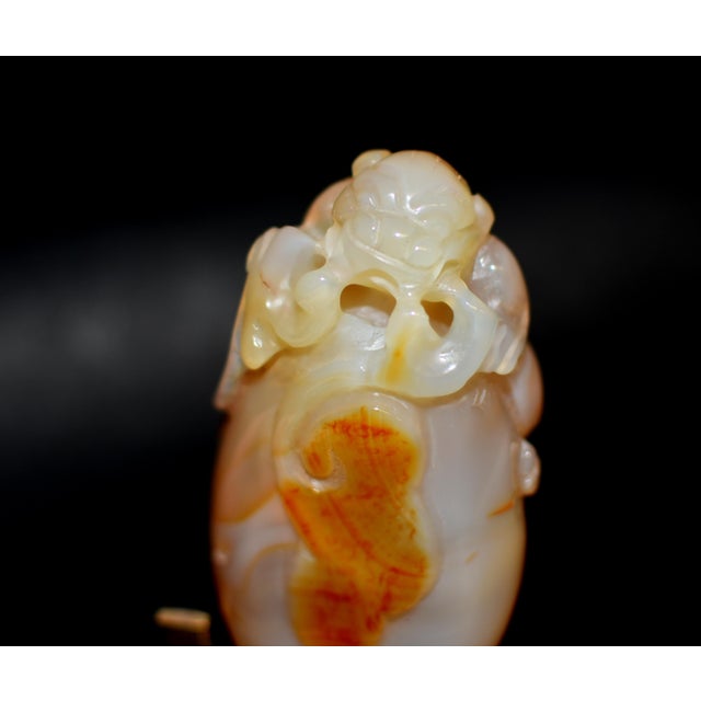 Agate Foo Dog Hand Held Charm For Sale - Image 4 of 12