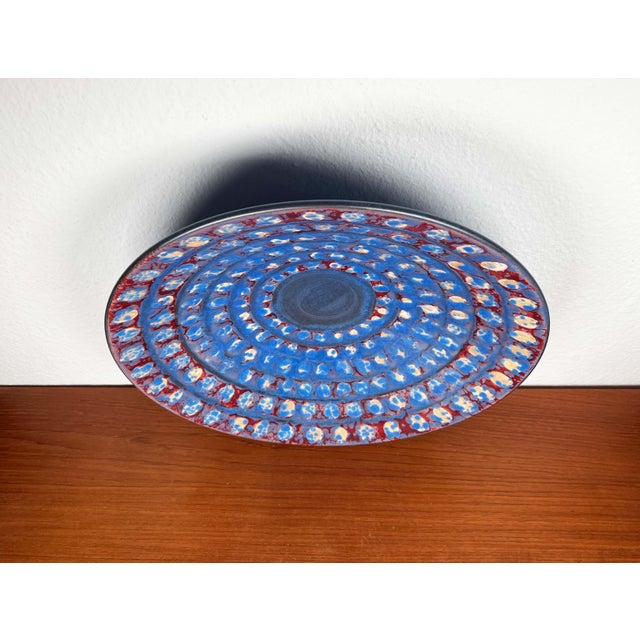 Large Mid-Century Modern German Studio Pottery Decorative Wall Plate by Eva Fritz-Lindner for Karlsruher Majolika, 1960s For Sale - Image 18 of 18