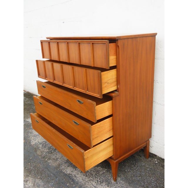 Kent Coffey Parkway Mid Century Modern Tall Chest of Drawers Highboy 6386 For Sale In Miami - Image 6 of 16