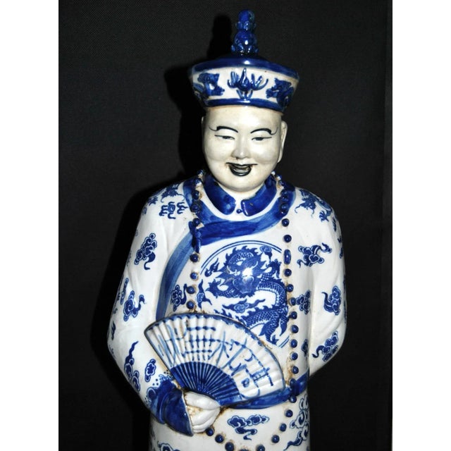 Chinese Blue & White Statuette of Emperor or Figure of Official in Dragon Robe For Sale - Image 9 of 10