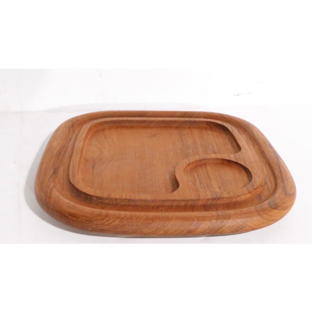 Mid 20th Century Teak Wood Cutting Board Serving Tray by Goodwood For Sale In New York - Image 6 of 7