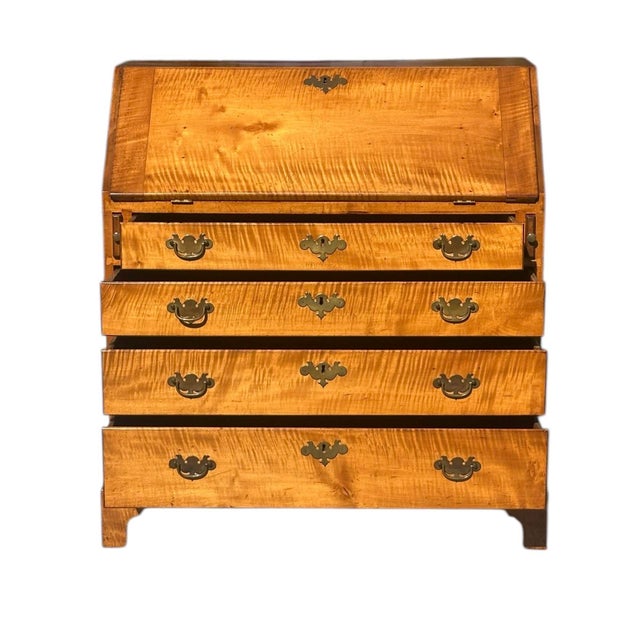 With our absolute highest compliments Bay Colony Antiques takes the utmost pleasure in offering this exceptional and rare...