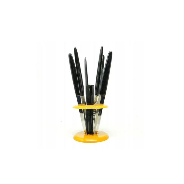 Plastic Postmodern Bakelite Knife Stand, Poland, 1950s, Set of 7 For Sale - Image 7 of 7