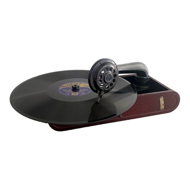 1930s Thorens Excelda Portable Gramophone, Original Columbia Needles & 10 Shellac Records For Sale
