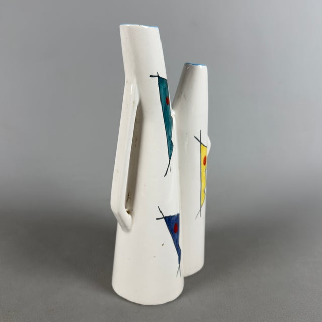 This ceramic sculpture perfectly captures the essence of 1970s formal experimentation, offering a bold and distinctive...