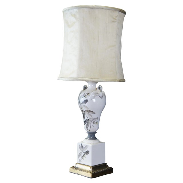 Hollywood Regency Vintage Hollywood Regency Porcelain Hand Painted Figural Swan Trophy Lamp For Sale - Image 3 of 13