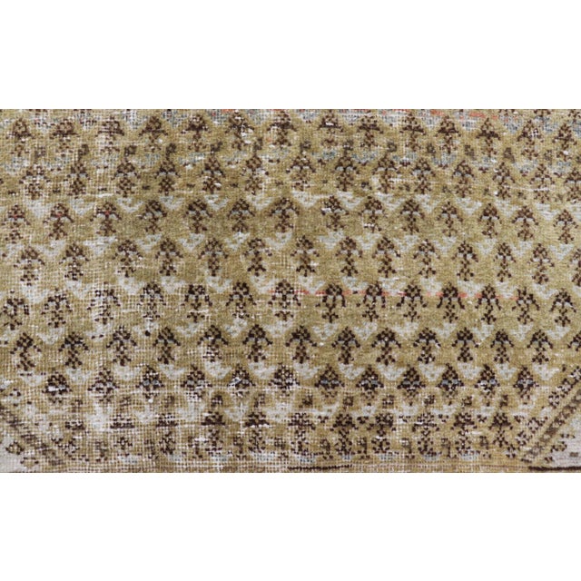 Antique Saraband Persian Rug With Small Paisley in Chartreuse Yellow Background For Sale In Atlanta - Image 6 of 12