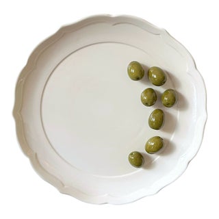 Vintage Til Trompe L’Oeil Ceramic Olive Serving Plate, in the Style of Este Ceramiche Made in Japan, 10" For Sale