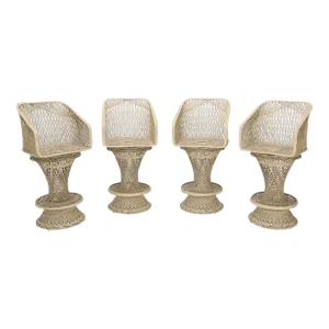 Russell Woodard Spun Fiber Glass Resin Set of 4 Outdoors Bar Stools