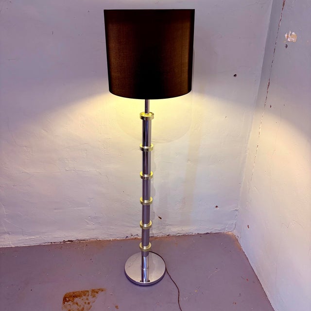 Chrome Vintage Modern Chrome & Brass-Toned Floor Lamp With Black Drum Shade For Sale - Image 8 of 11