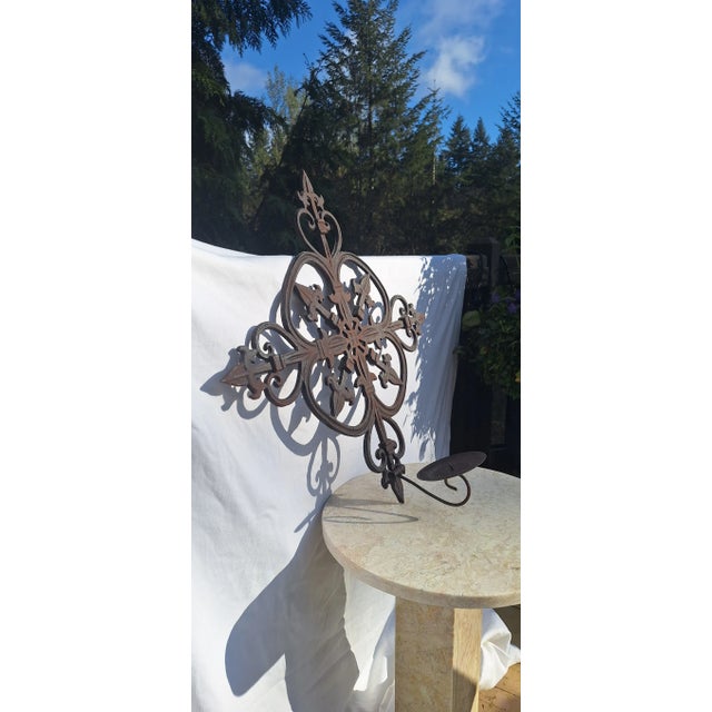 Mid 20th Century Vintage Cast Iron Fleur-De-Lis Candle Sconce For Sale - Image 5 of 6