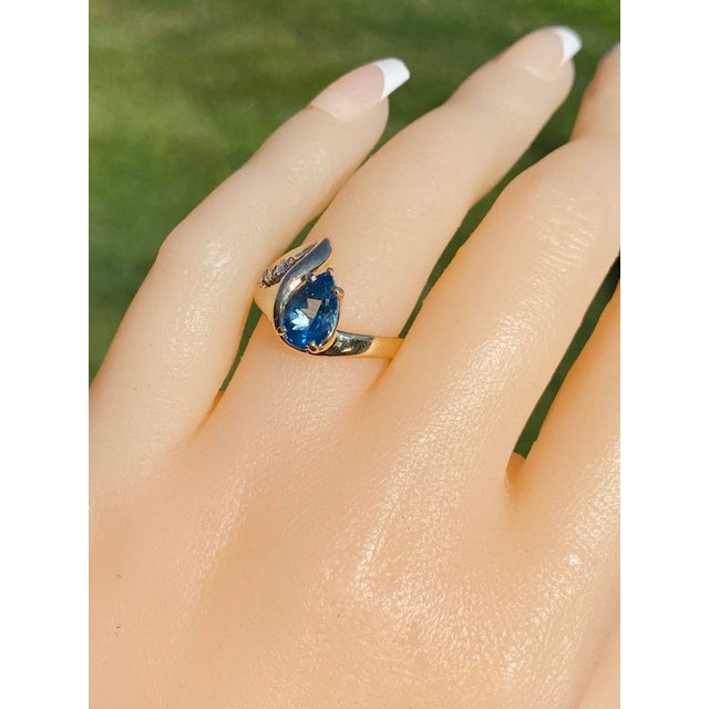 The Victiore: Ladies Mid Century Modern Topaz and Diamond Ring in 14K Gold For Sale - Image 9 of 10