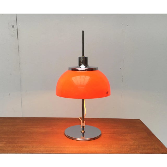 Vintage Space Age Italian Faro Table Lamp from Guzzini, 1970s For Sale - Image 9 of 18
